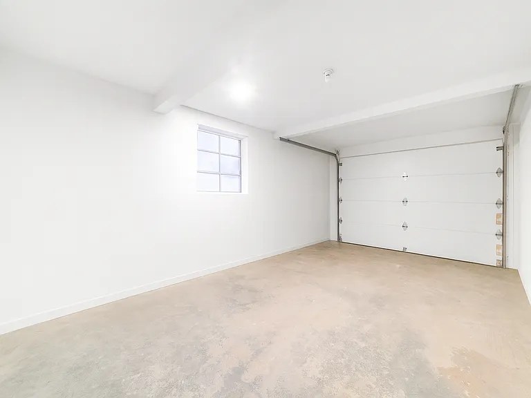 8 Spector Ln — Photo 15