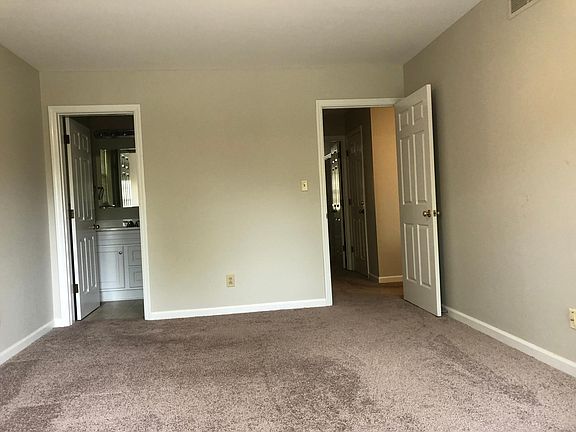 4th image of 3638 Taliluna Ave