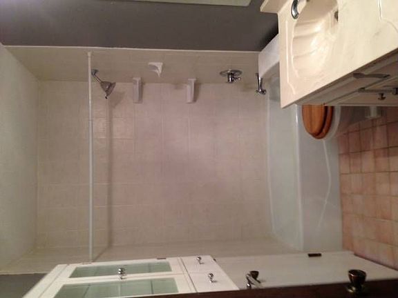 Upper Bath
