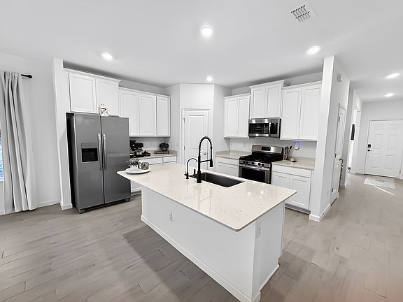 3rd image of 63 Quicksilver Way