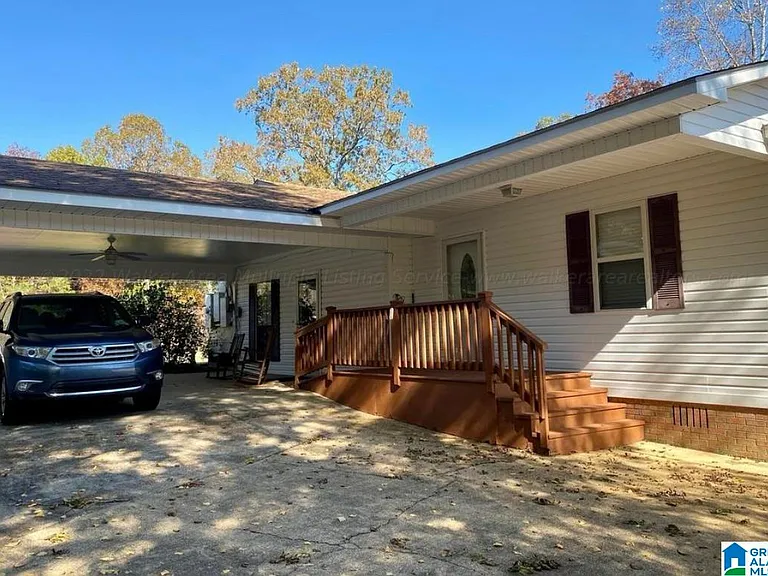 1000 Highland Rd — Photo 7