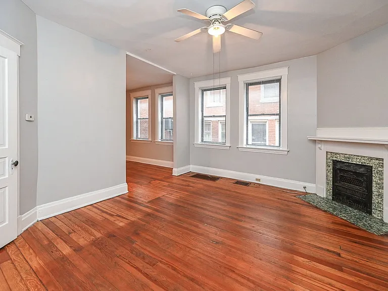 2342 Chickasaw St #3 — Photo 5