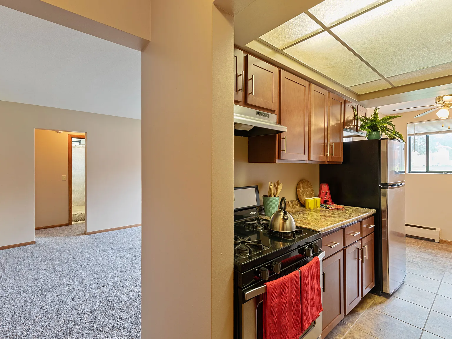 Penn Apartments — Photo 3