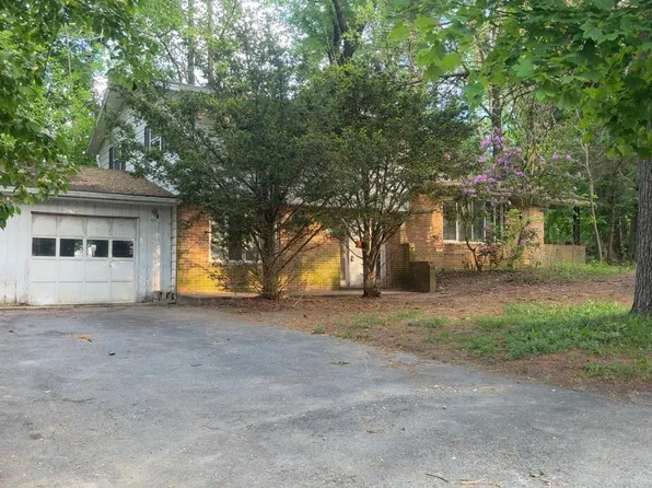 13310 North Ave, Blue Ridge Summit, PA 17214