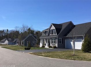 9 Chestnut Ln, Kennebunk, ME 04043