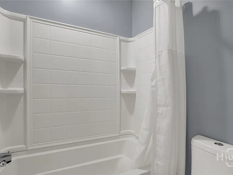 384 Manchester Ct — Photo 28