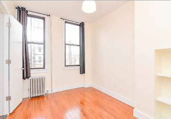 5th image of 165 Troutman St #2RA