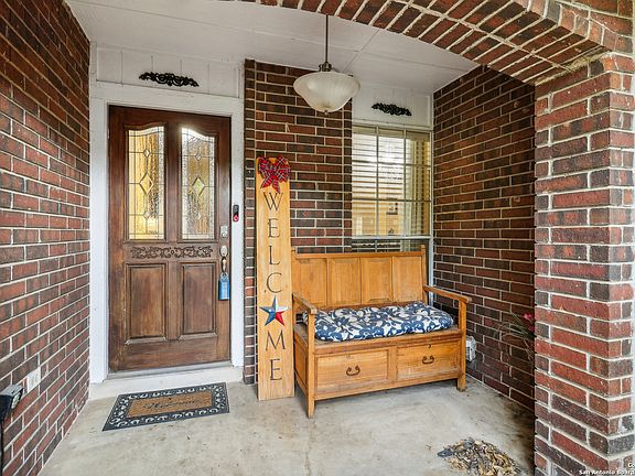 3rd image of 5866 WOODRIDGE OAKS