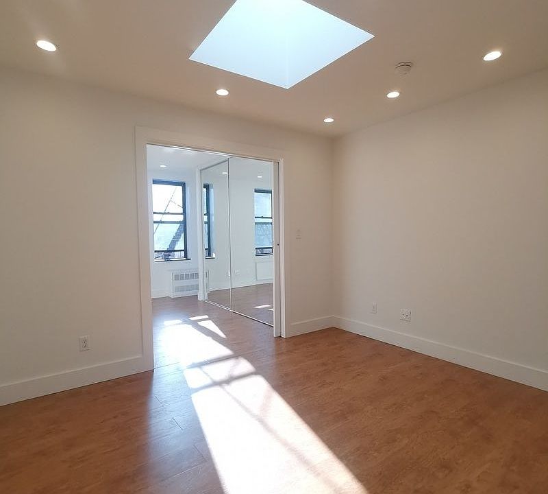 1st image of 216 E 29th St APT 6G