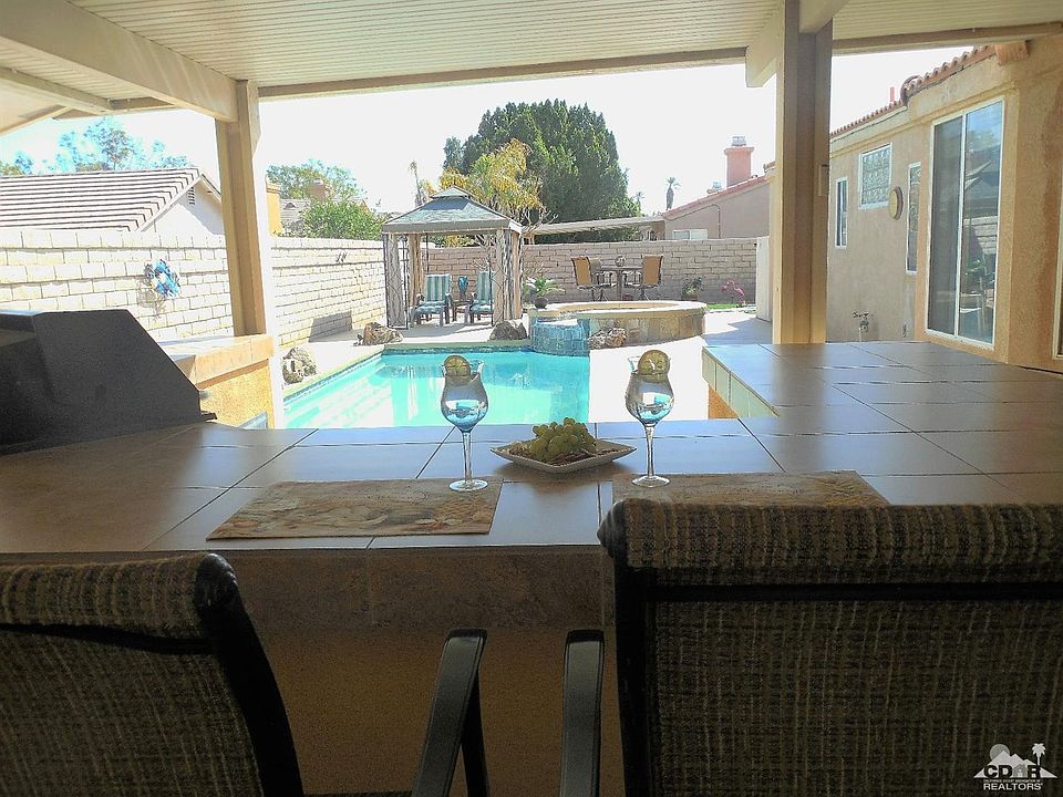 1st image of 80406 Paseo Tesoro