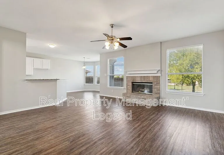 5100 Brookside Dr — Photo 7