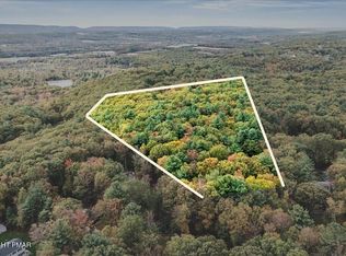 Laurel Ln #403, Effort, PA 18330