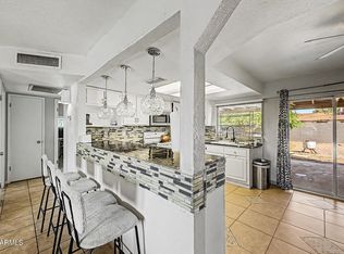 8730 W EARLL Drive, Phoenix, AZ 85037