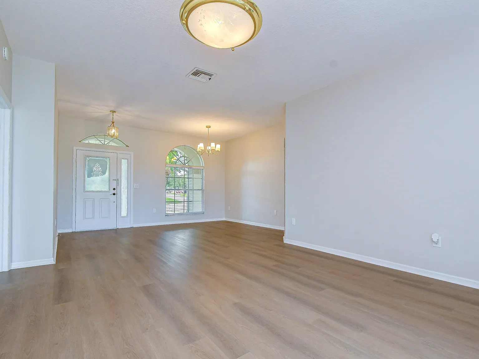 Allegro Drive 29619 - 1 — Photo 4