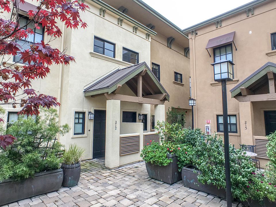 1st image of 1765 E Bayshore Rd #13