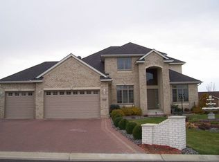 7039 Terraceview Ln N, Maple Grove, MN 55311