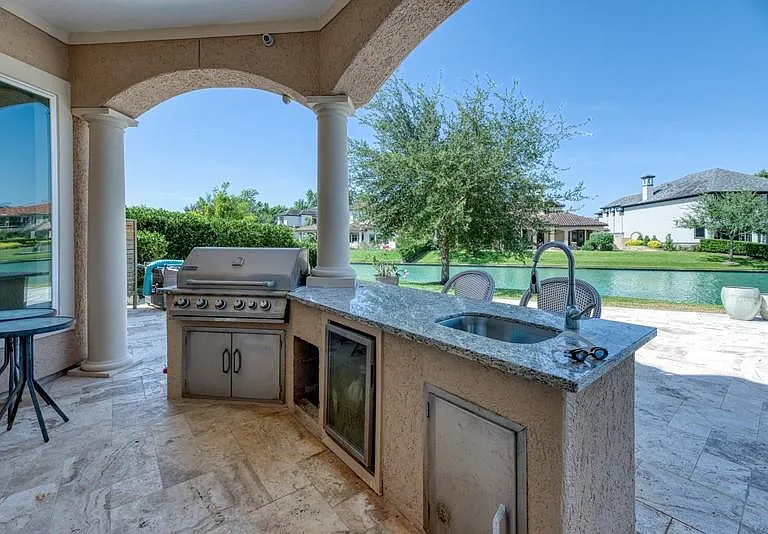 5623 Waters Landing Ln — Photo 39