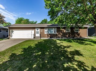 1501 19th St S, Moorhead, MN 56560
