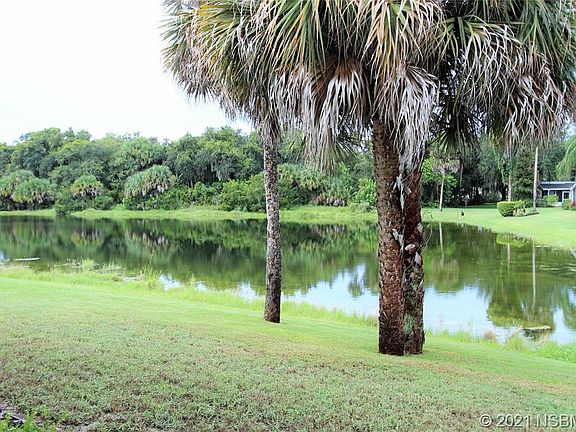 3rd image of 279 Marsh Landing Dr