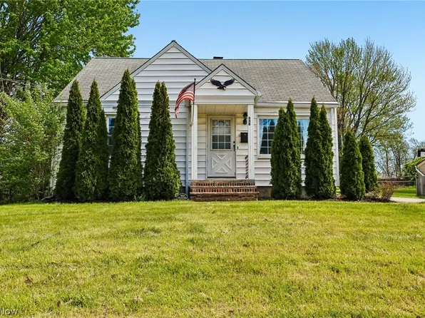 338 N Rocky River Dr, Berea, OH 44017