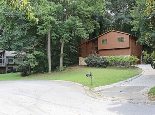 184 Castlebar Ct, Atlanta, GA 30319