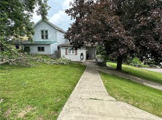 807 Oakland Ave, Charleroi, PA 15022
