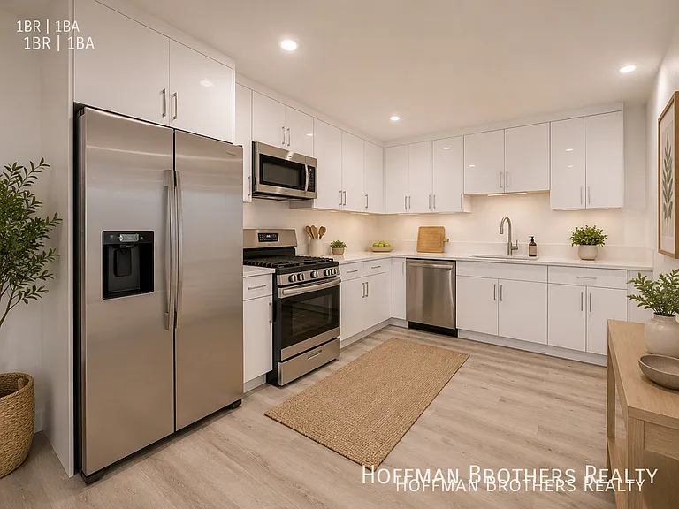 816 N Edinburgh Ave #2 — Photo 2