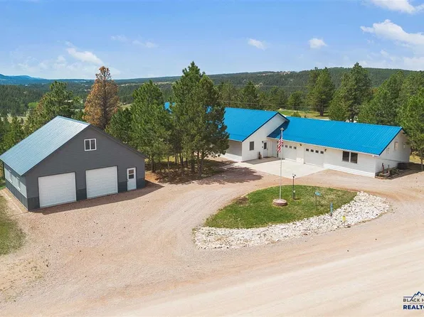 12901 Sapphire Ln, Hot Springs, SD 57747