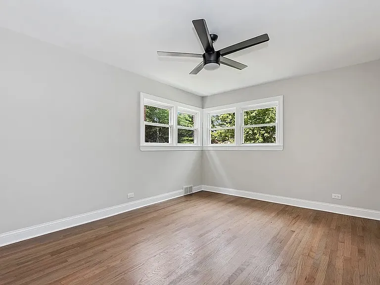 1619 Monroe St #1 — Photo 6