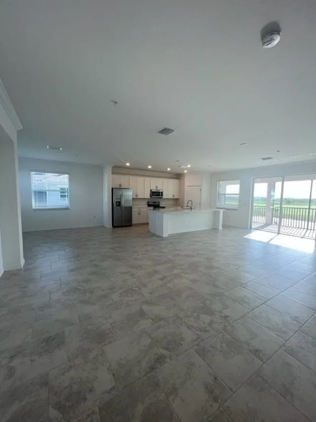 6012 Ellerston Way #1121 - The National - Meador — Photo 3