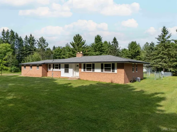 506 Us Highway 141, Crystal Falls, MI 49920