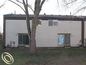4th image of 25010 Champlaign Dr