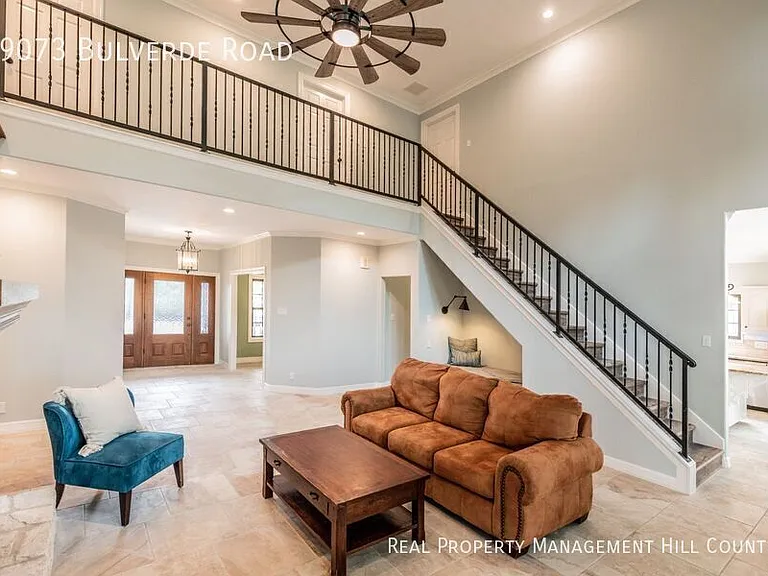 29073 Bulverde Rd — Photo 12
