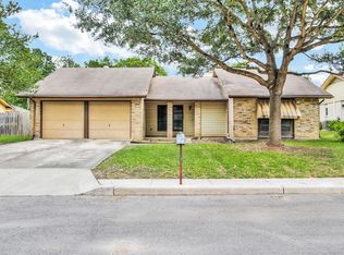 302 Gateway St, Converse, TX 78109
