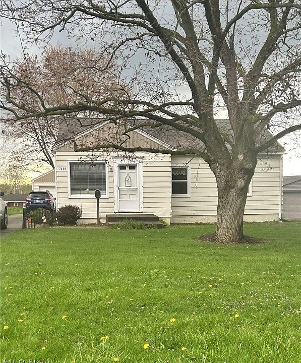 1st image of 7438 Westview Dr