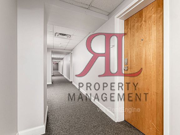 3rd image of 106 N High St APT 101