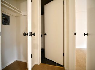 375 Staten Ave APT 14, Oakland, CA 94610