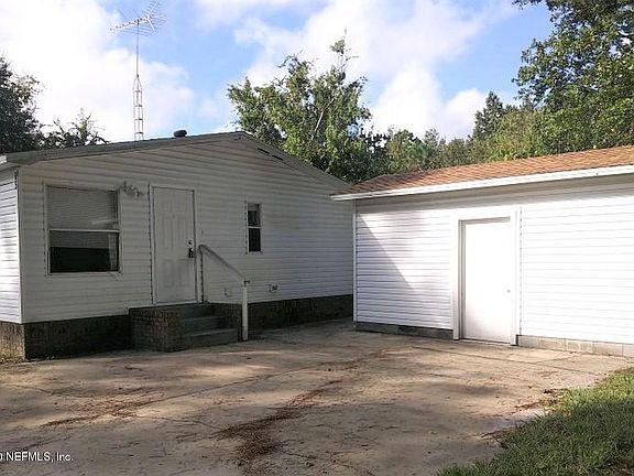 2nd image of 2900--65 County Road 214 St