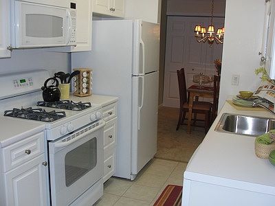 4th image of 158 Plymouth Dr #0D