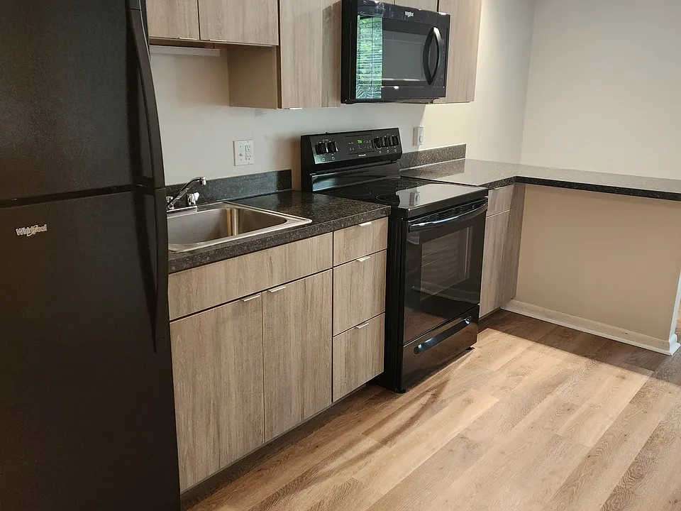 Brittany Apartments