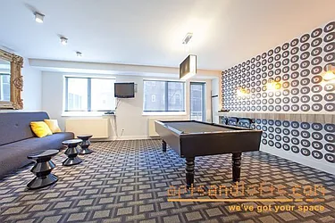 Rented by aptsandlofts.com