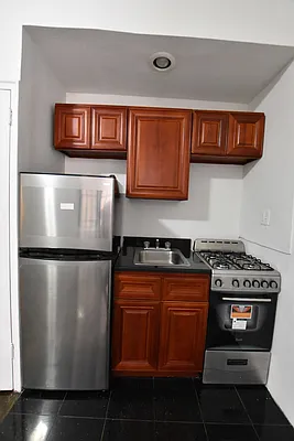 Rented by Bold New York | media 11