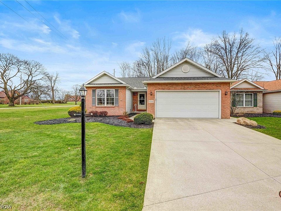 6041 Creekside Dr, Parma Heights, OH 44130 | Zillow