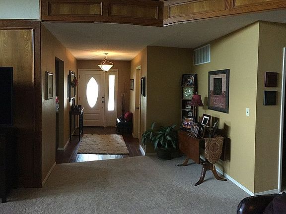 2nd image of 630 N 13th St