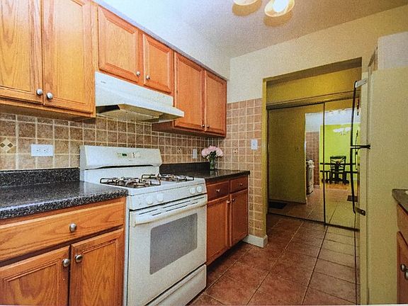 5th image of 800 Washington Blvd APT 402