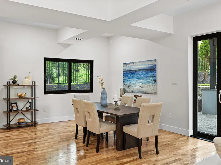 354 Winding Way — Photo 16