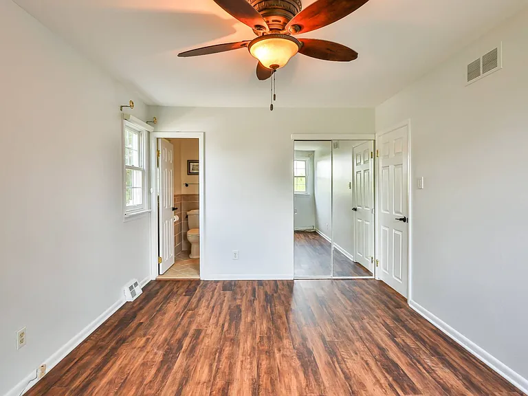 9898 Wistaria St — Photo 7