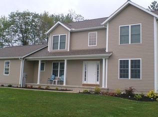 8705 Hessinger Dr, Waterford, PA 16441