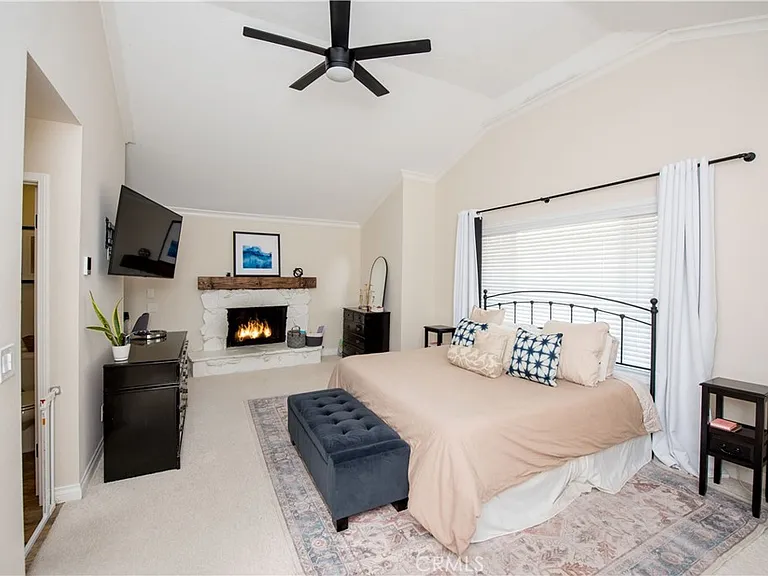 270 S Riverwood Cir — Photo 27