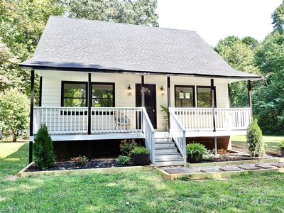 3921 Lake Rd, Charlotte, NC, 28269